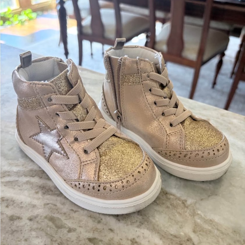 MIA Kids High-Top Sneakers in Metallic Rose Gold and Gold Glitter toddler size 7